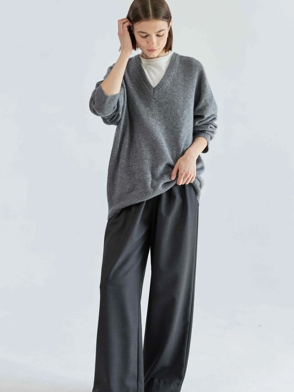 Almina Concept Wool V-neck Sweater - Picture 2 of 8